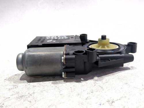 Right front window motor VW GOLF V (1K1) 2.0 TDI | BP31370191E20