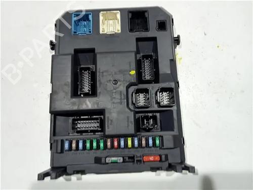 Sikringsdåse CITROËN C3 II (SC_) 1.4 HDi 70 (SC8HZC, SC8HR0, SC8HP4) (68 hp) 24968507