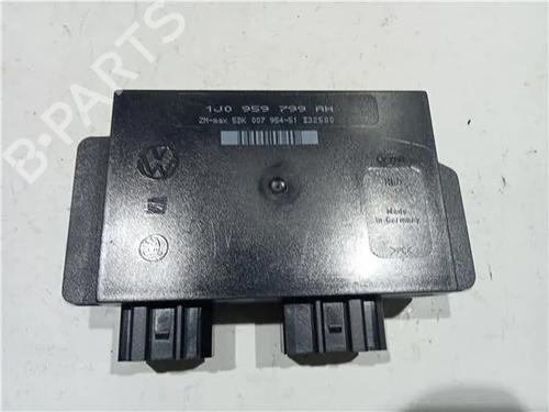 Dør styreenhed VW GOLF IV (1J1) 1.4 16V (75 hp) 23933052