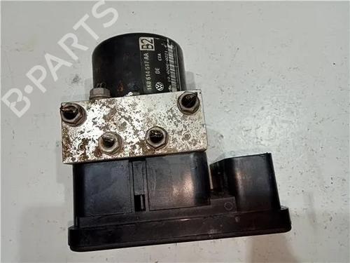 Used ABS pump SEAT TOLEDO I (1L2) 2.0 i (115 hp) 23909763