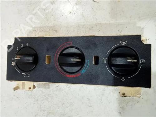 Used Climate control PEUGEOT 306 Hatchback (7A, 7C, N3, N5) 1.8 16V (110 hp) 23929718