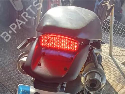 Używane Lampa centralna tylna DUCATI MOTORCYCLES MONSTER (300cc - 899cc) Monster 600 Dark (M) (54 hp) 23913910