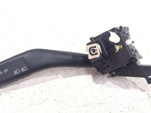 steering-column-stalk-seat-altea-5p1-2004-2005-2006-2007-2008-2009-2010-2011-2012-2013-2014-2015-37694727 main image