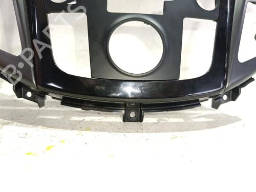 Middle console HYUNDAI i40 I (VF) 1.7 CRDI | BP39103122I22 - Image 3