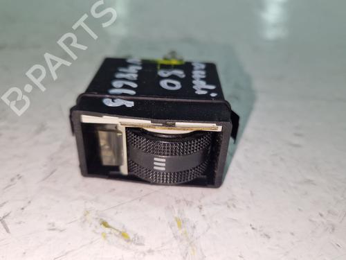 Used Headlight adjuster motor Headlight adjuster motor AUDI 80 B4 Avant (8C5) 2.0 (90 hp) 34623602 34623602