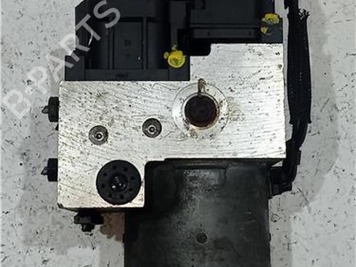 Used ABS pump VOLVO S40 I (644) 1.9 DI (115 hp) 23918809