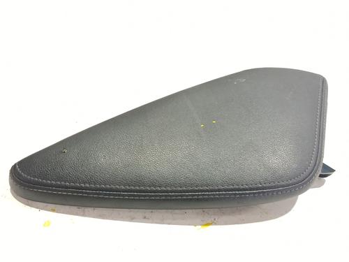 Used Armrest / Center console Armrest / Center console 39048665 39048665