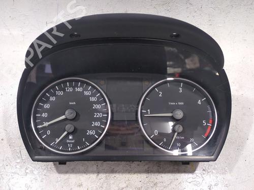 Used Instrument cluster Instrument cluster BMW 3 (E90) 320 d (163 hp) 33605868 33605868