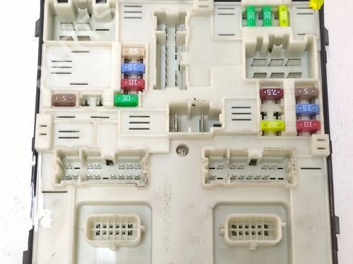 Used Fuse box RENAULT SCÉNIC III (JZ0/1_) 1.6 dCi (JZ00, JZ12) (130 hp) 25847065