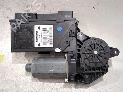 Portierruitmotor rechtsachter AUDI A4 B6 (8E2) 1.9 TDI (130 hp) 29562053