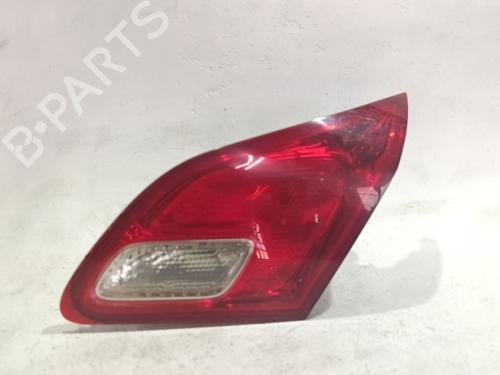 Used Right tailgate light Right tailgate light OPEL ASTRA J GTC 1.7 CDTI (08) (110 hp) 40260217 40260217