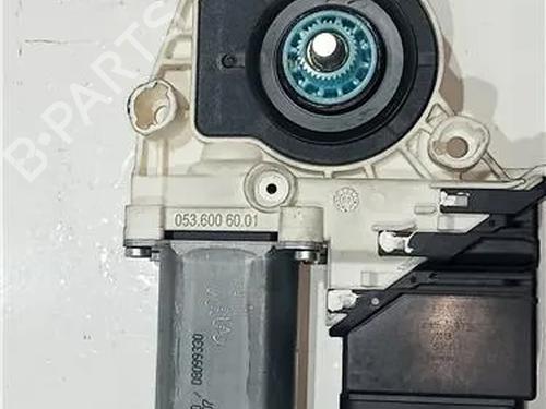 Portierruitmotor linksvoor SEAT LEON (1P1) 2.0 TDI 16V (140 hp) 23913392