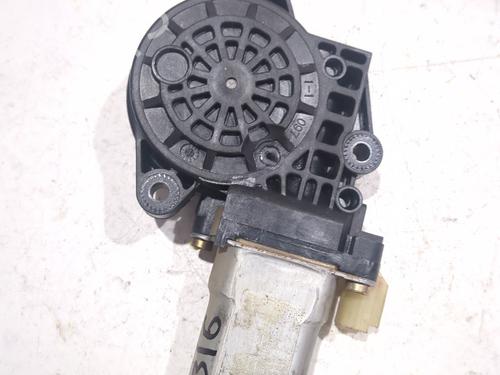 Left front window motor KIA CERATO I Saloon (LD) 2.0 CRDi | BP24978576E21 