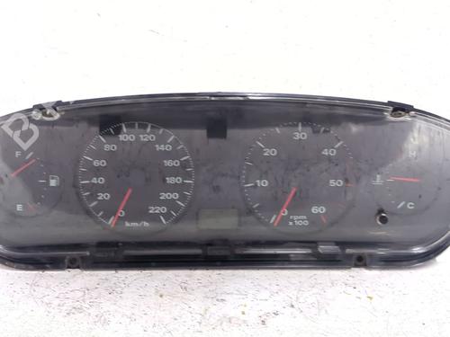 Used Instrument cluster Instrument cluster 39492860 39492860