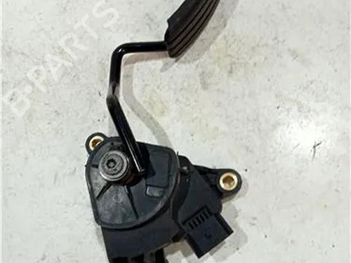 Pedal RENAULT CLIO III Grandtour (KR0/1_) 1.2 16V (KR0P) (101 hp) 23929708