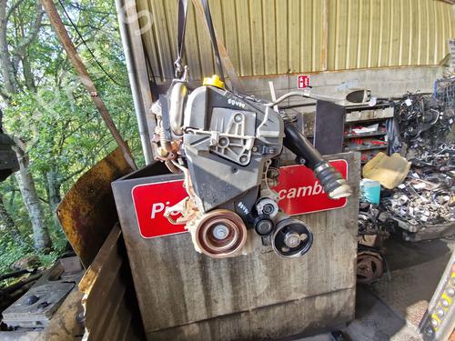 Used Engine Engine RENAULT CLIO III Grandtour (KR0/1_) 1.5 dCi (KR0G) (68 hp) 40120419 40120419