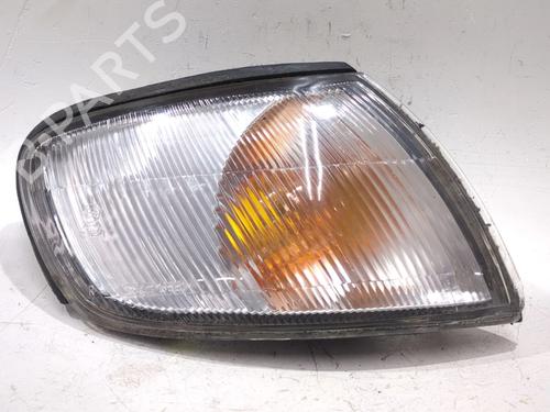 Used Right front indicator NISSAN ALMERA I (N15) 2.0 D (75 hp) 26922042