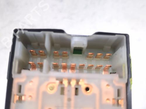 Left front window switch NISSAN MICRA III (K12) 1.2 16V | BP33618052I27 - Image 4