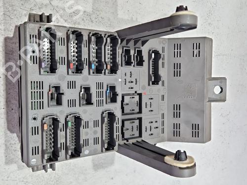 Fuse box RENAULT LAGUNA I (B56_, 556_) 1.9 dTi (B56J) | BP29388412E1 