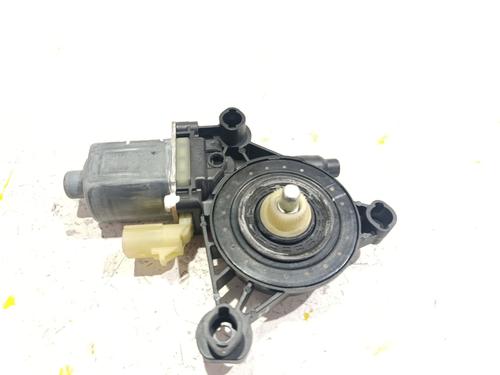 Motor elevalunas trasero derecho Motor elevalunas trasero derecho 39641252 39641252
