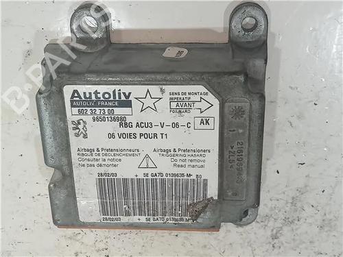 Airbag module PEUGEOT 206 Hatchback (2A/C) 1.4 HDi eco 70 (68 hp) 23912801