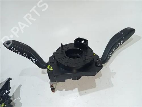 Used Switch VW POLO IV (9N_, 9A_) 1.4 TDI (75 hp) 23931165