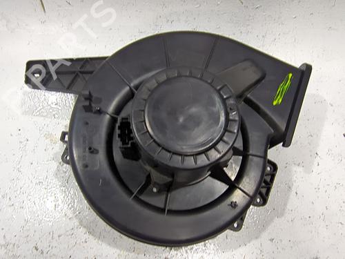 Varmeblæser SEAT IBIZA IV (6J5, 6P1) 1.9 TDI (105 hp) 30933538