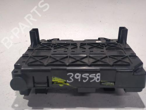 Zekeringkast PEUGEOT 306 Hatchback (7A, 7C, N3, N5) 1.9 D (69 hp) 23927724