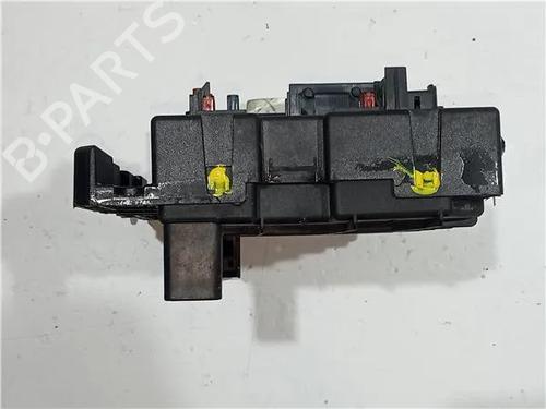 Fuse box PEUGEOT 307 Break (3E) 1.6 HDi 110 | BP23919033E1 