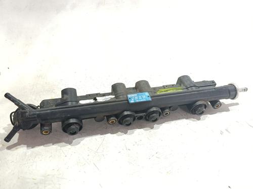 Used Injection rail Injection rail VW PASSAT B3/B4 (3A2, 35I) 2.0 (115 hp) 40260341 40260341