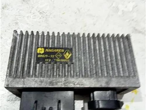 Elektronisk modul RENAULT LAGUNA I (B56_, 556_) 2.0 (109 hp) 23909300