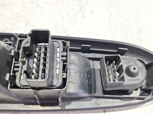 Raamschakelaar links voor RENAULT CLIO II (BB_, CB_) 1.2 16V (BB05, BB0W, BB11, BB27, BB2T, BB2U, BB2V, CB05,... | BP29700719I27