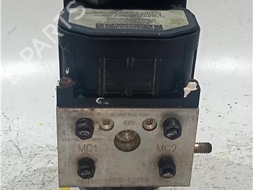 Used ABS pump TOYOTA COROLLA (_E12_) 1.6 VVT-i (ZZE121_, ZZE121R) (110 hp) 23913817