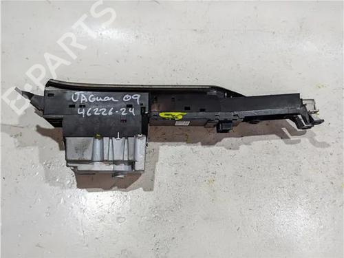 Switch JAGUAR XF I (X250) 2.7 D | BP28321306I30
