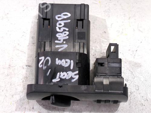 Headlight switch SEAT LEON (1M1) 1.9 TDI | BP33605927I24 - Image 2
