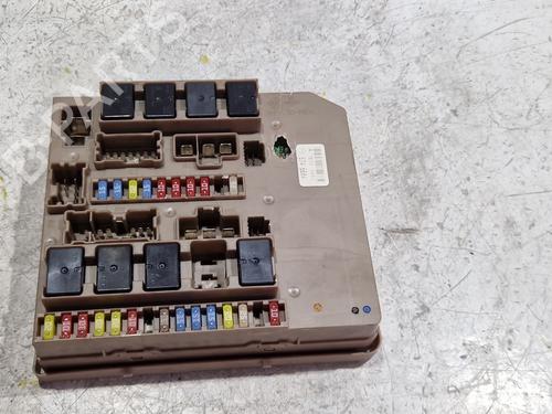 Used Fuse box Fuse box RENAULT CLIO III (BR0/1, CR0/1) 1.2 16V (BR02, BR0J, BR11, CR02, CR0J, CR11) (75 hp) 33319154 33319154