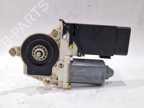 Right front window motor SEAT LEON (1M1) 1.9 TDI | BP29998731E20 