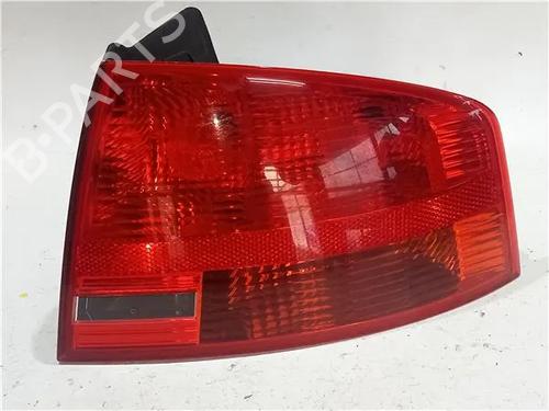 Used Right taillight AUDI A4 B7 (8EC) 2.0 TDI 16V (140 hp) 23917980