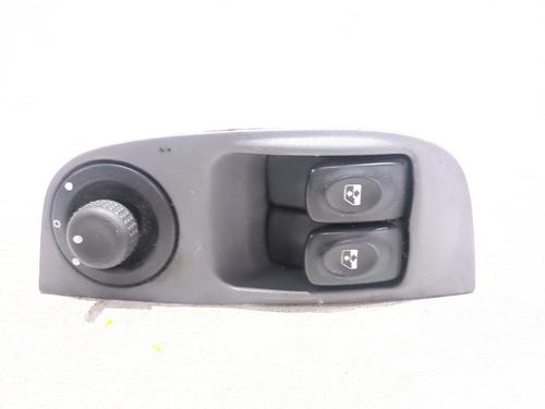 BP32165248I27 main image