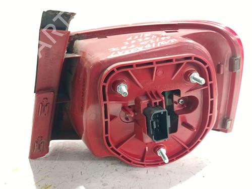 Left taillight VW PASSAT B6 (3C2) 2.0 TDI | BP38728712C34 - Image 4