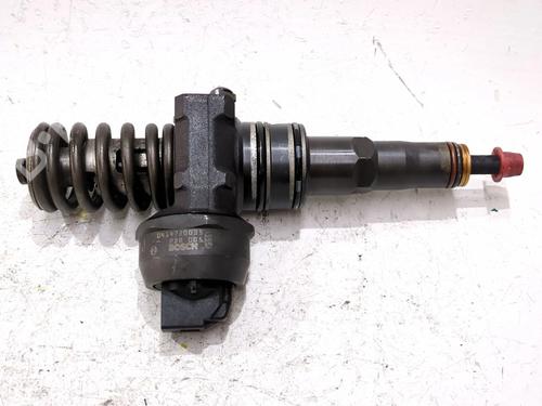 Used Injector VW POLO IV (9N_, 9A_) 1.4 16V (75 hp) 28717258
