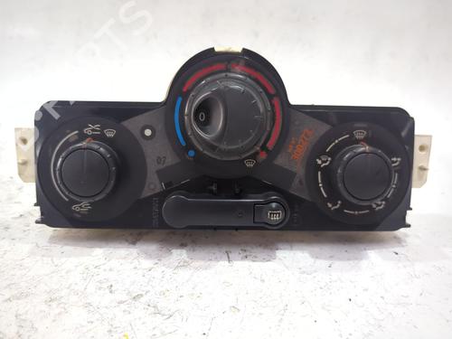 Used Climate control Climate control RENAULT MEGANE II (BM0/1_, CM0/1_) [2001-2012] 36766723 36766723