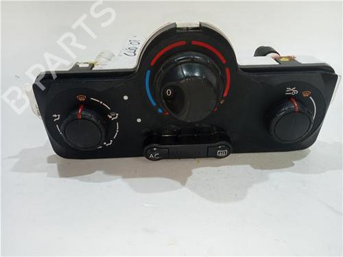 Airco bedieningspaneel RENAULT CLIO III Grandtour (KR0/1_) 1.2 16V (KR0P) (101 hp) 23932626