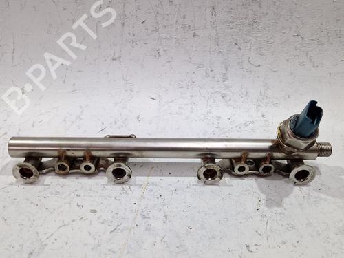 Used Injection rail RENAULT CLIO IV (BH_) 1.2 TCe 120 (BHAU) (118 hp) 30192500