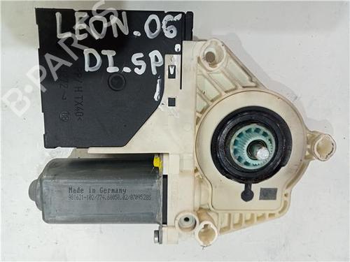 Used Left front window motor SEAT LEON (1P1) 2.0 TDI 16V (140 hp) 23910696