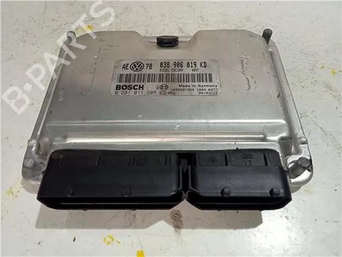 Module électronique VW PASSAT B5.5 (3B3) 1.9 TDI (130 hp) 23918323
