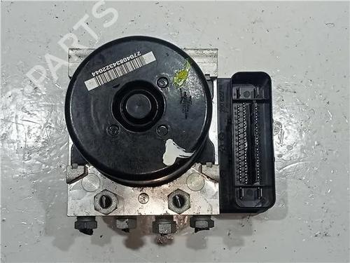 Used ABS pump VOLVO V40 Hatchback (525) D2 (120 hp) 23914711