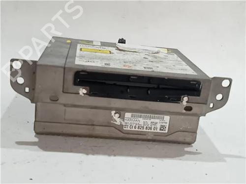 Used Radio BMW 4 Coupe (F32, F82) M4 (431 hp) 23958078