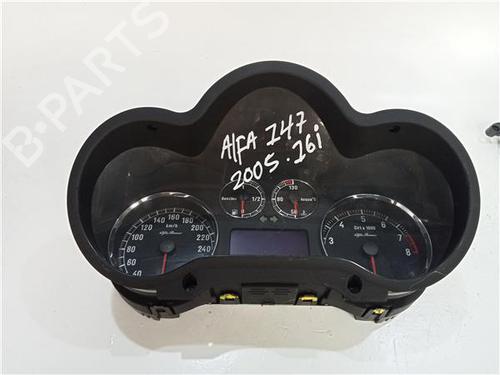 Used Instrument cluster ALFA ROMEO 147 (937_) 1.6 16V T.SPARK ECO (937.AXA1A, 937.BXA1A) (105 hp) 23911005