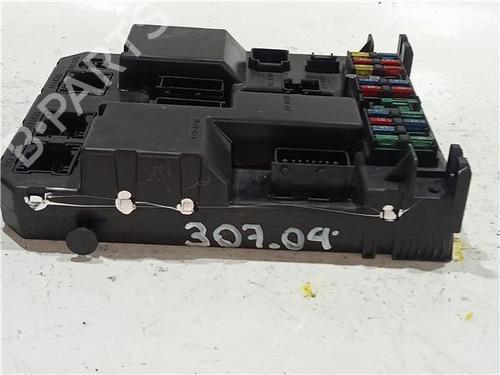 Fuse box PEUGEOT 307 Break (3E) 1.6 HDi 110 | BP23923528E1 
